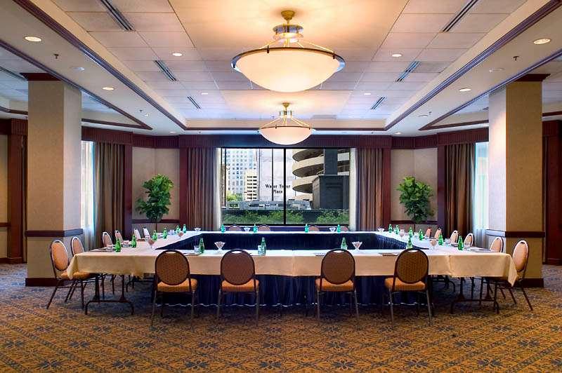 Hilton Chicago Magnificent Mile Suites Létesítmények fotó