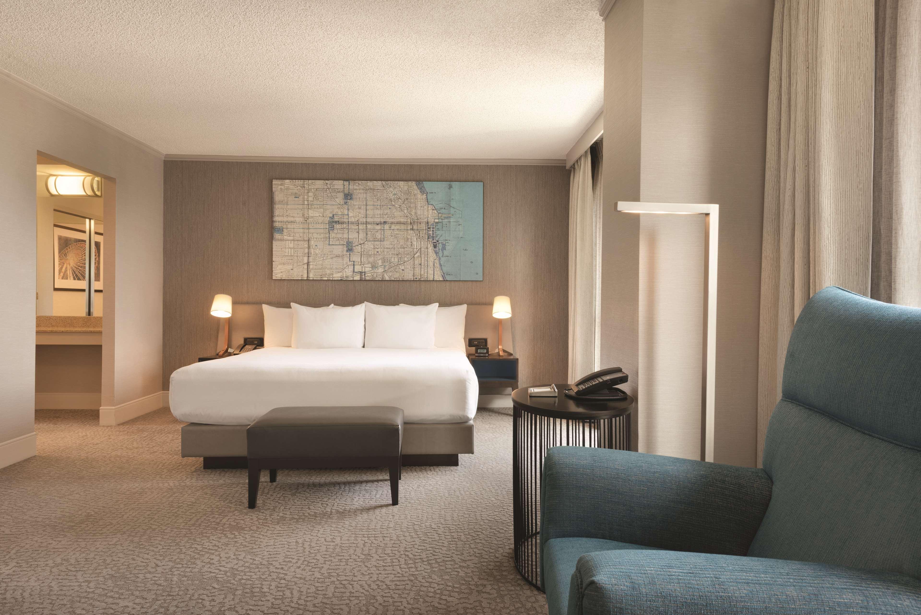 Hilton Chicago Magnificent Mile Suites Kültér fotó