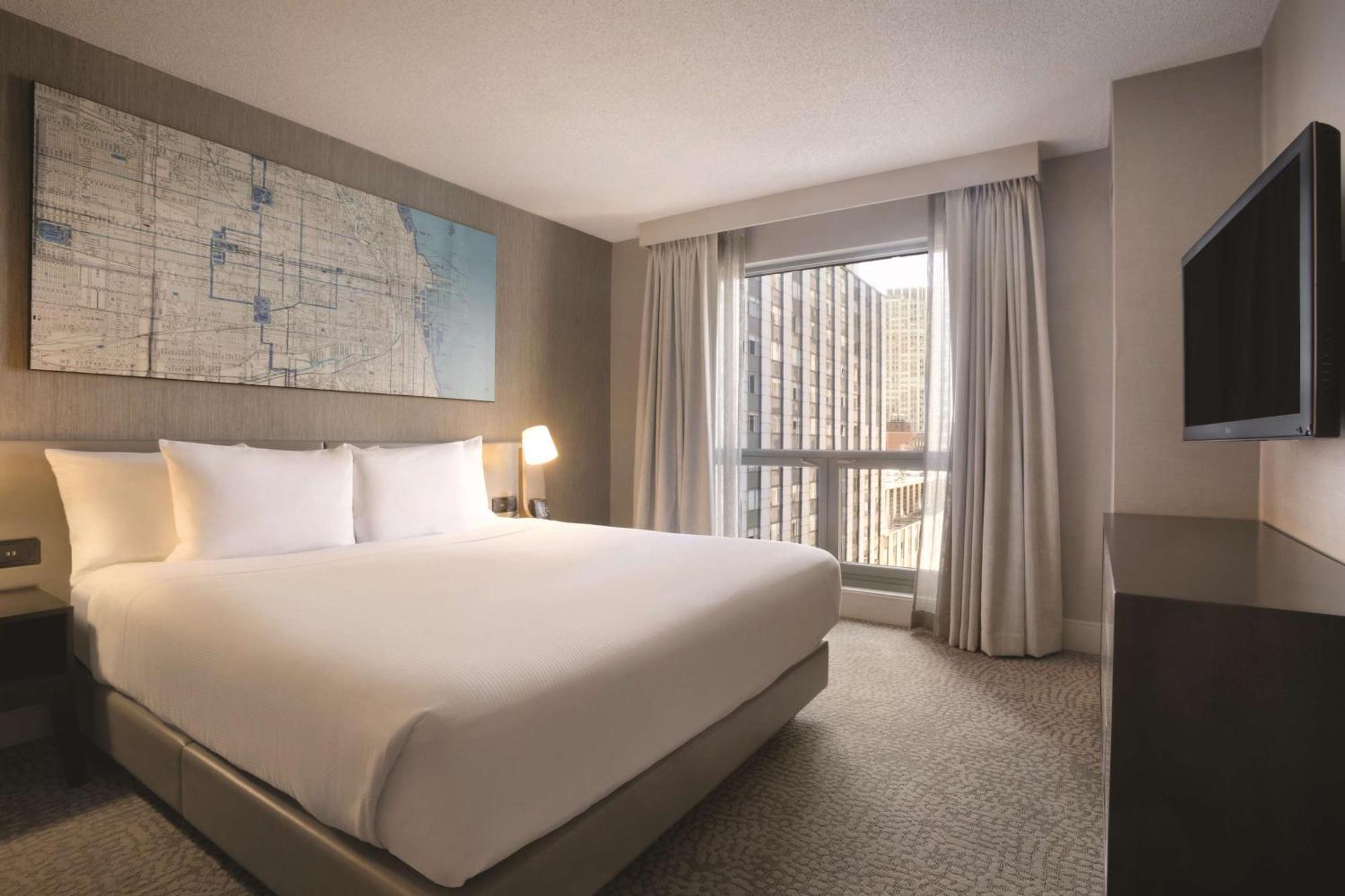 Hilton Chicago Magnificent Mile Suites Kültér fotó