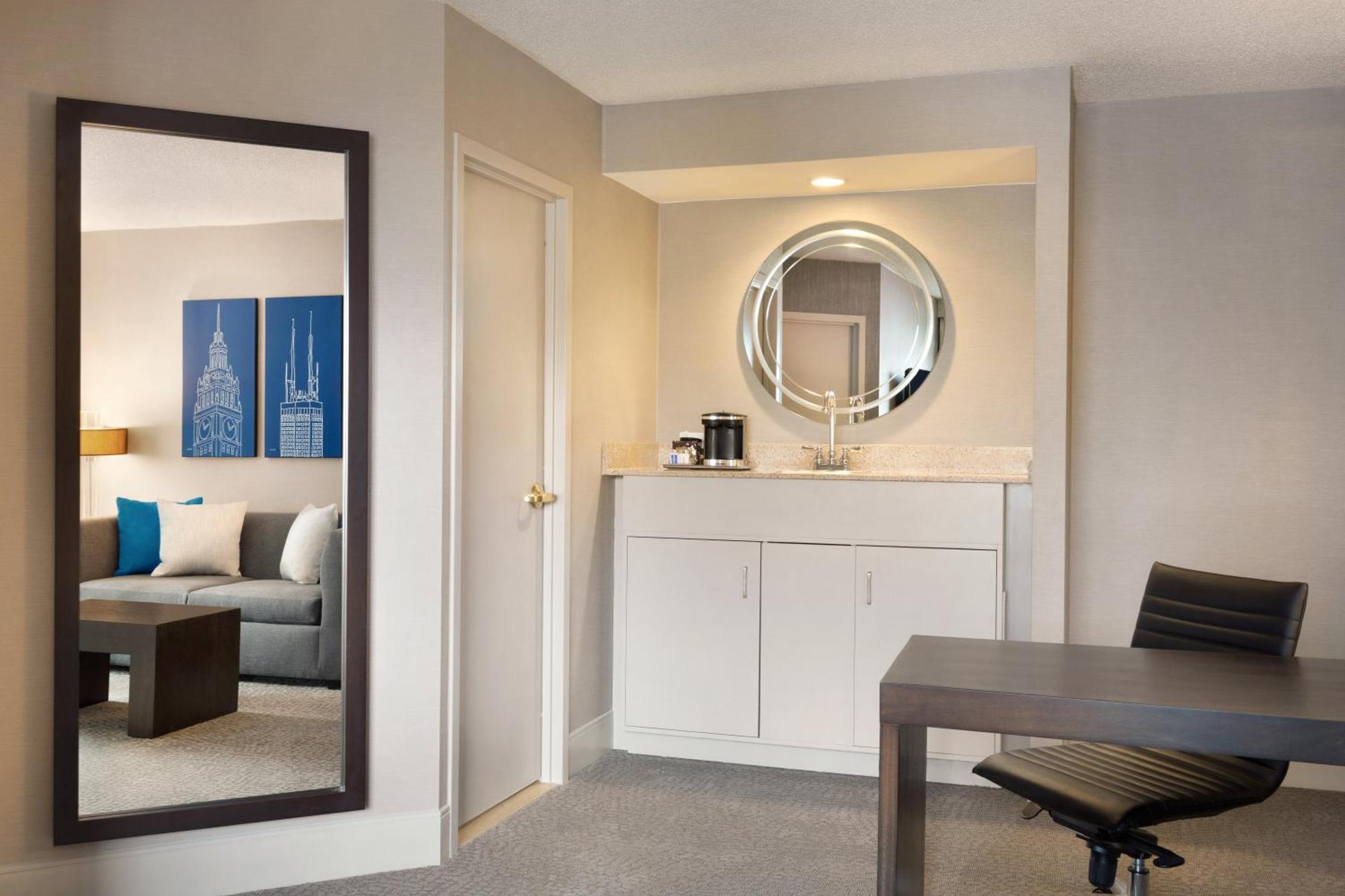 Hilton Chicago Magnificent Mile Suites Kültér fotó