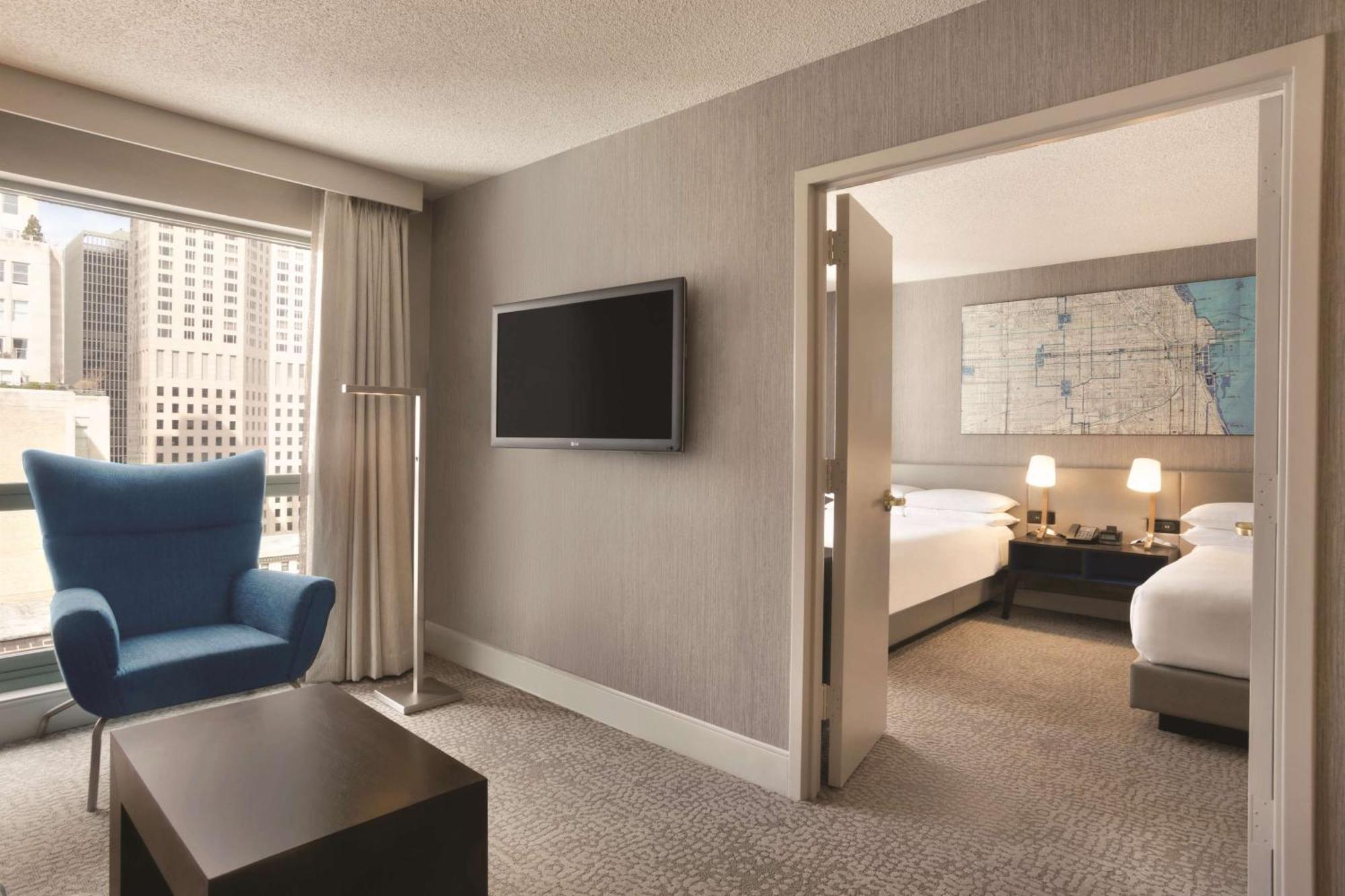 Hilton Chicago Magnificent Mile Suites Kültér fotó