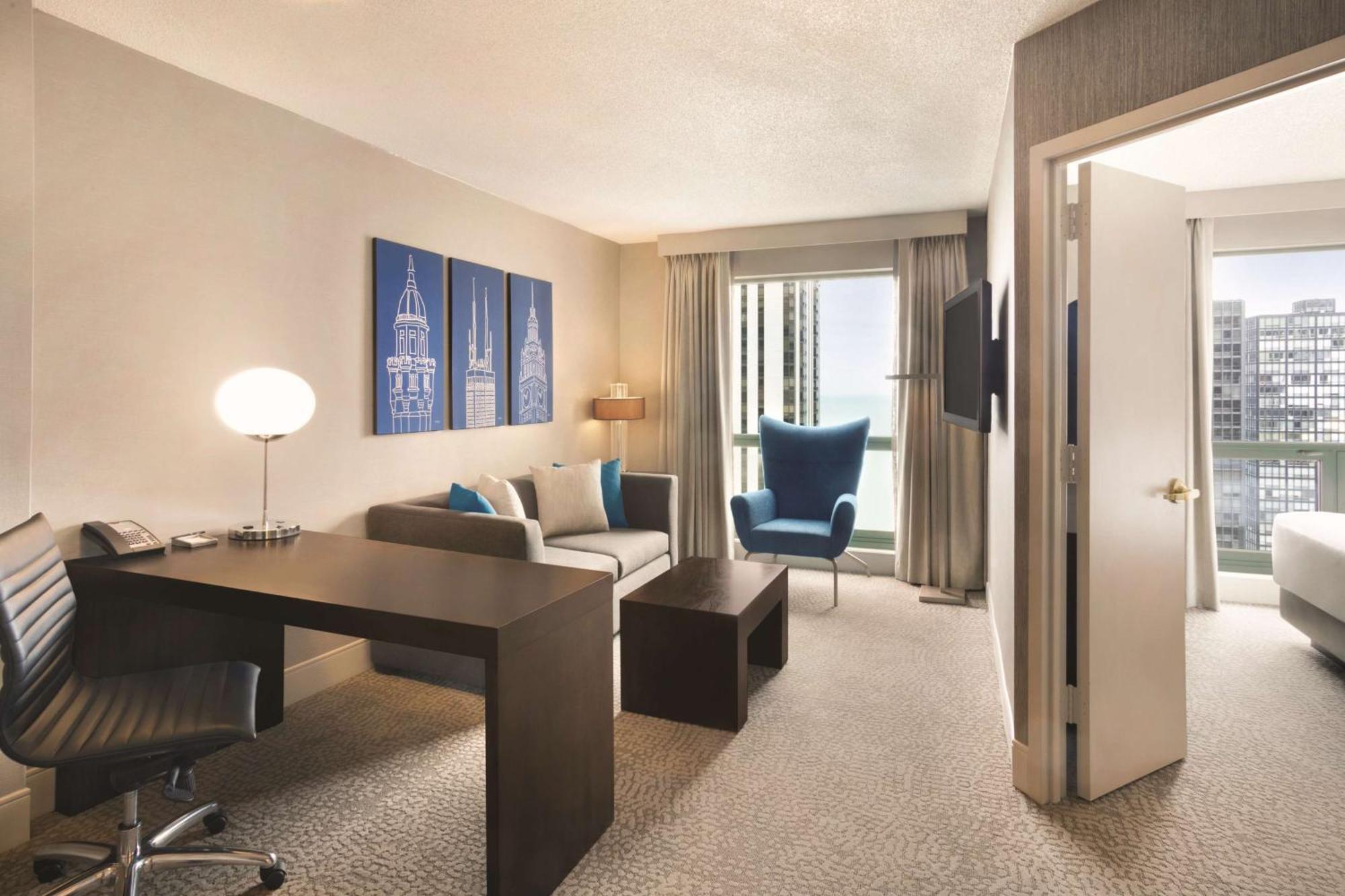 Hilton Chicago Magnificent Mile Suites Kültér fotó
