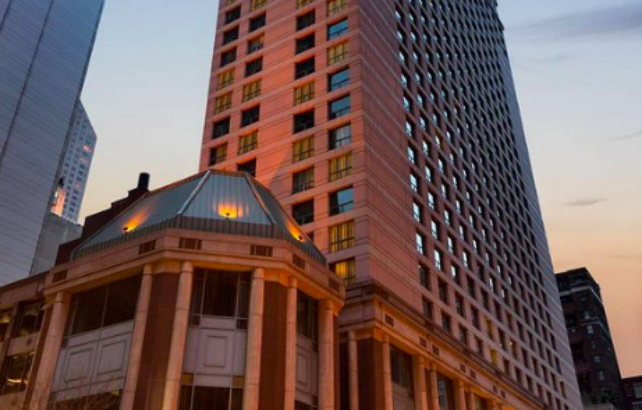 Hilton Chicago Magnificent Mile Suites Kültér fotó